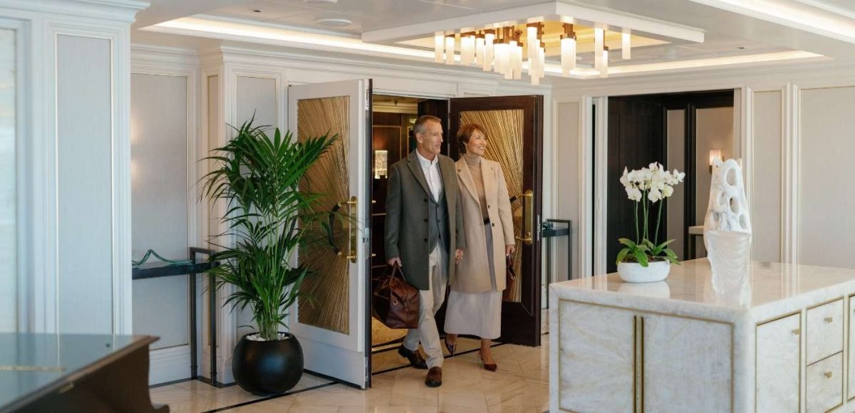 people arriving onboard cruise ship