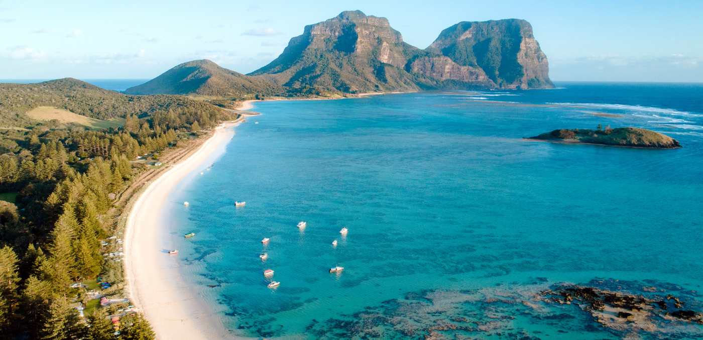 Lord Howe Island, an ecotourism destination © Zach Sanders