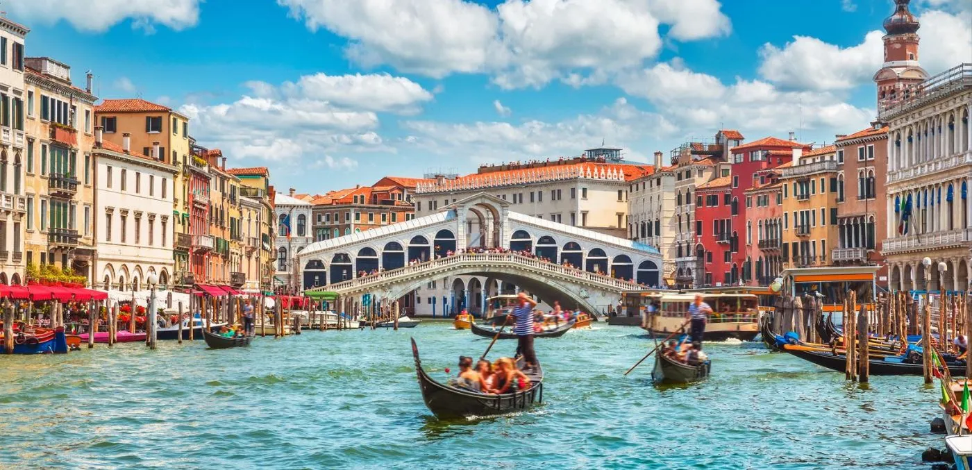 venice bridge
