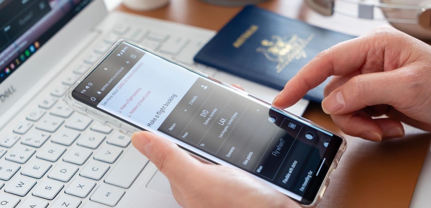 qantas app open on phone