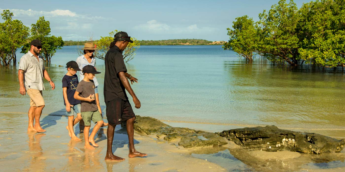 Guide and guests on Coast to Creek Tour