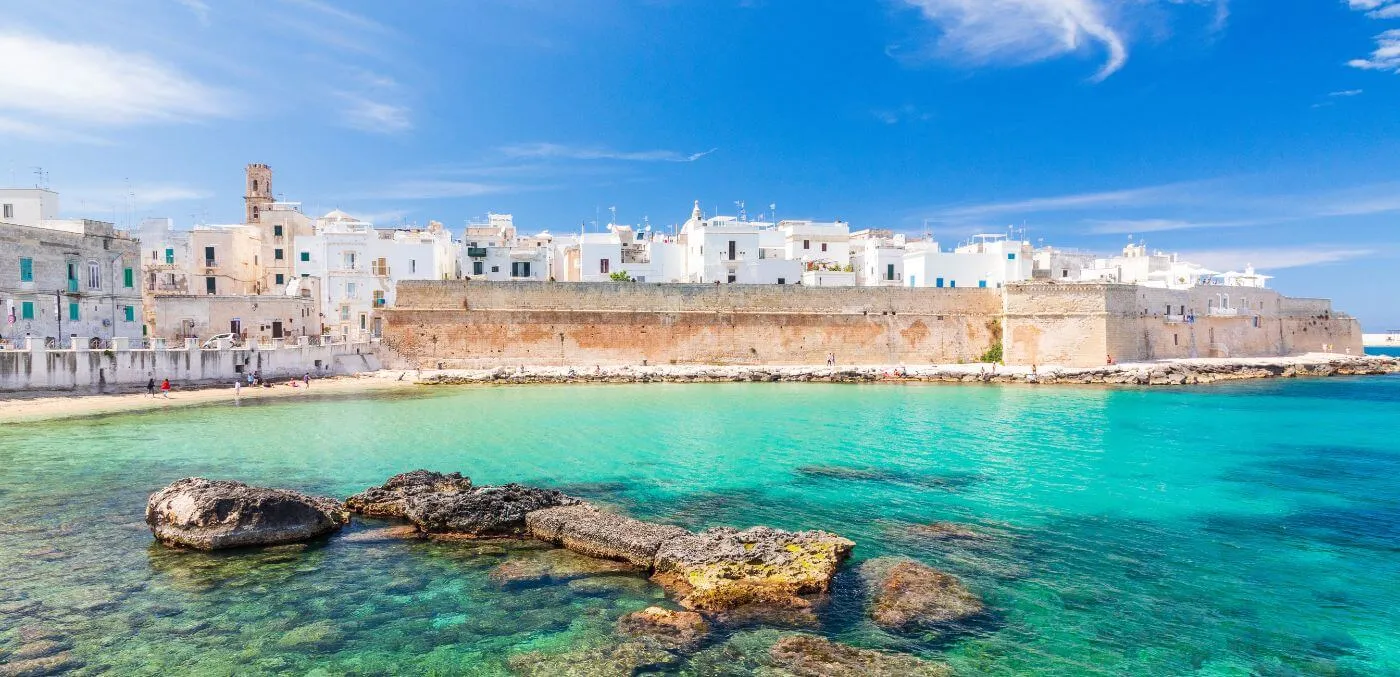 monopoli fishing village