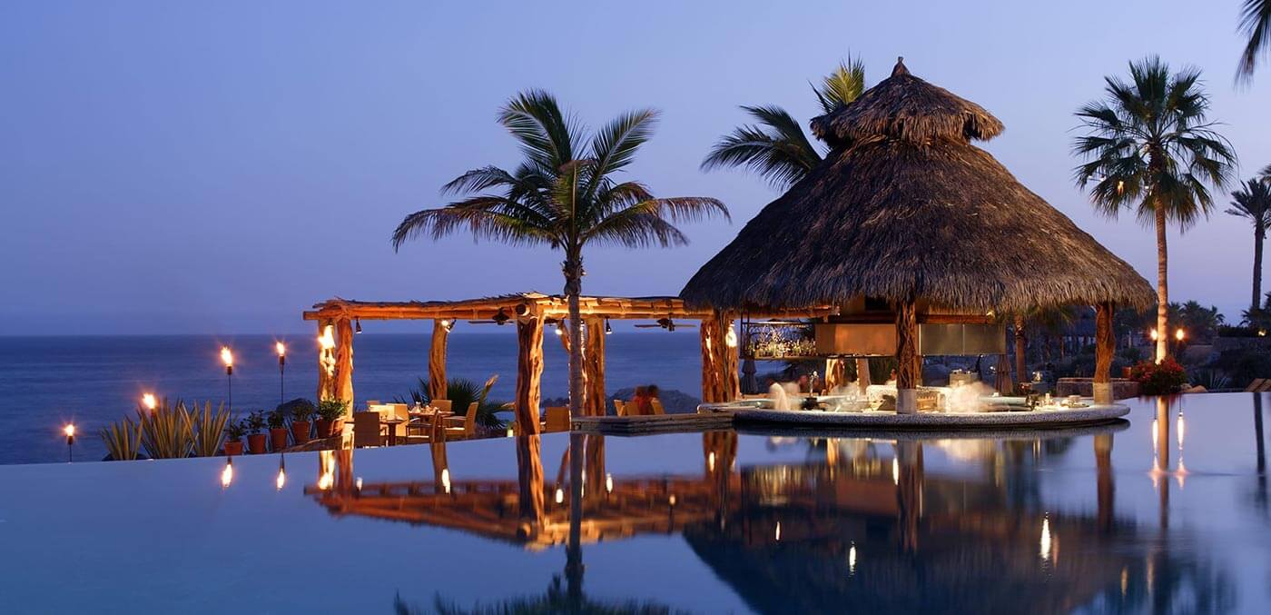 Infinity pool at Esperanza