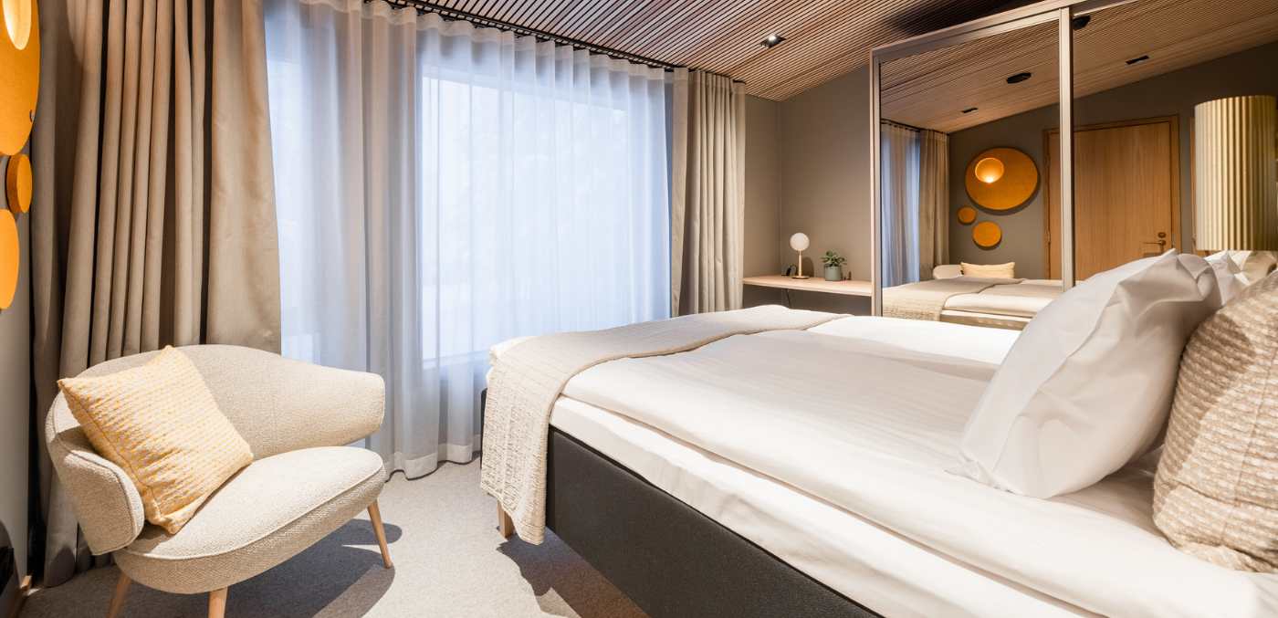 Glass Resort Premium Lodge.