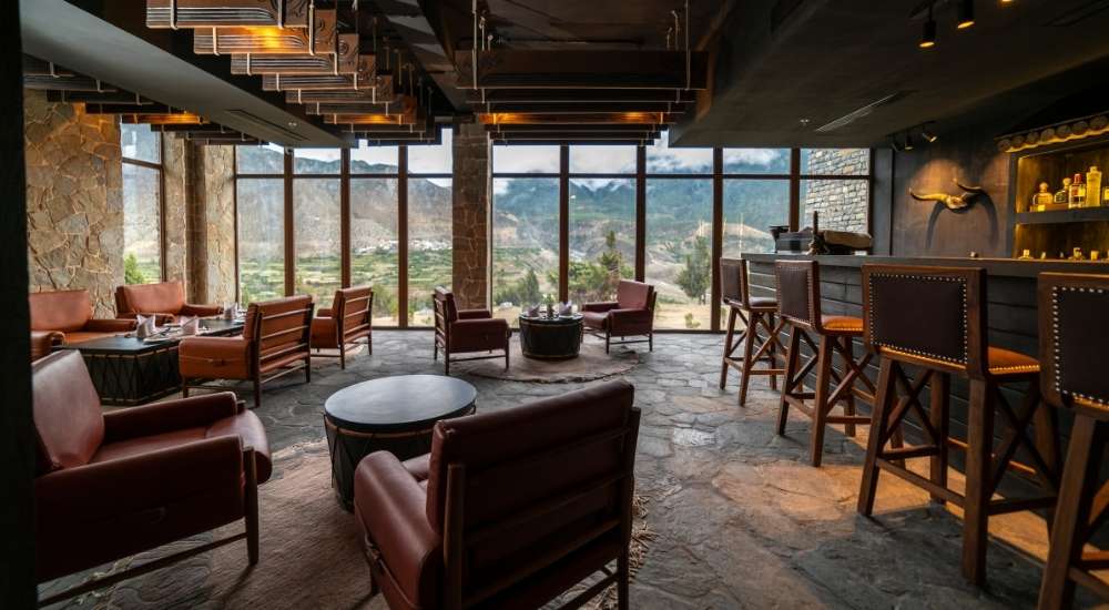 Shinta Mani Mustang Bar with incredible mountain views