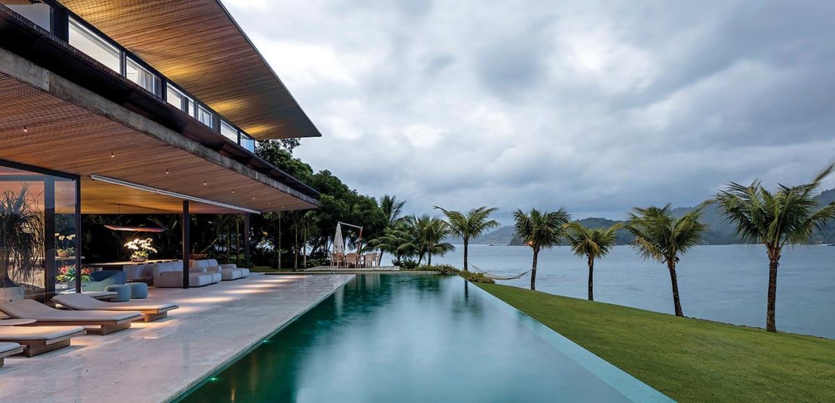 The wide, covered verandah is an entertainer's dream