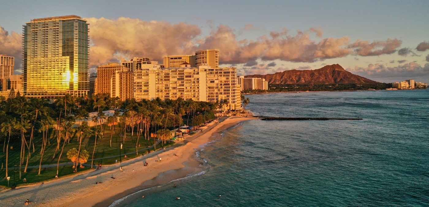 Ka La‘i Waikīkī Beach, LXR Hotels & Resorts